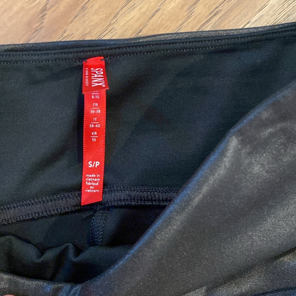 Spanx Faux Leather Moto Leggings - Picture 4 of 6